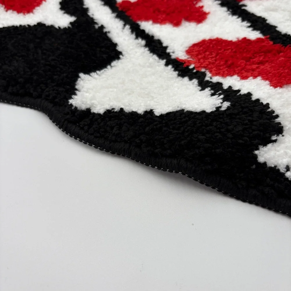 Ghost Rug Tufted Heart HALLOWEEN Decor Spooky Cute Aesthetic Love‎